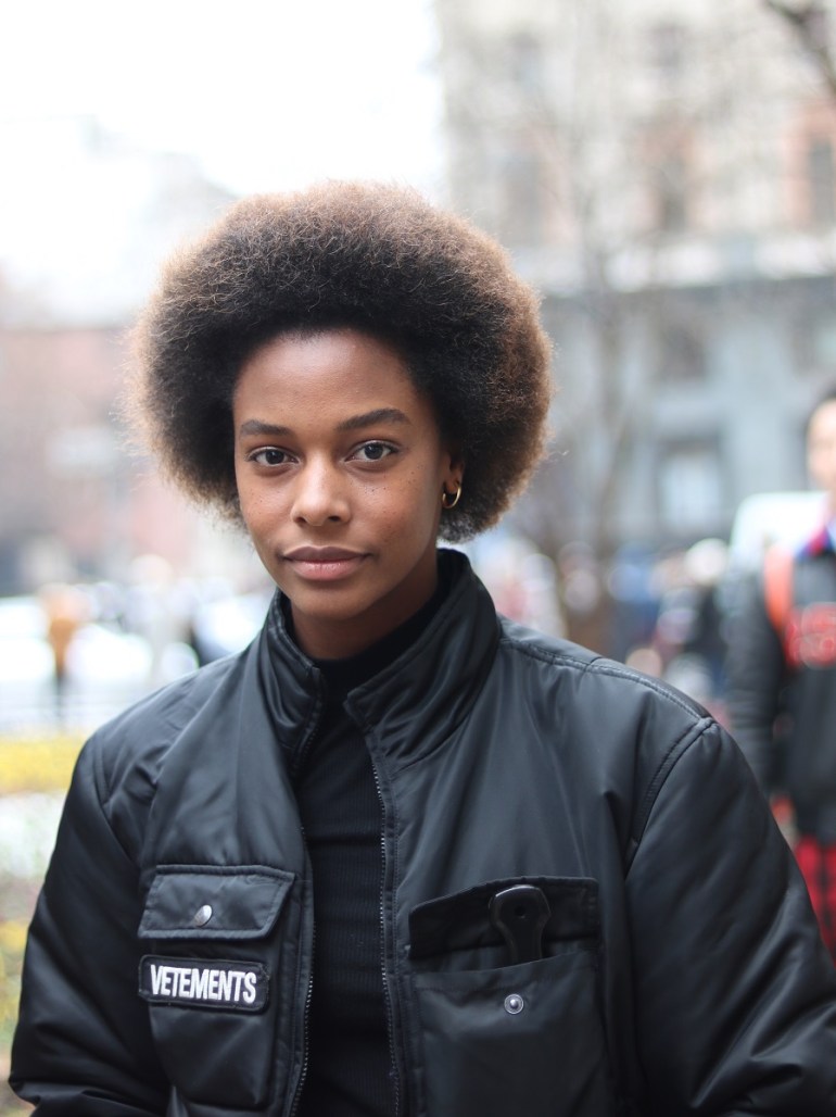 a_karly lkoyce blumarine