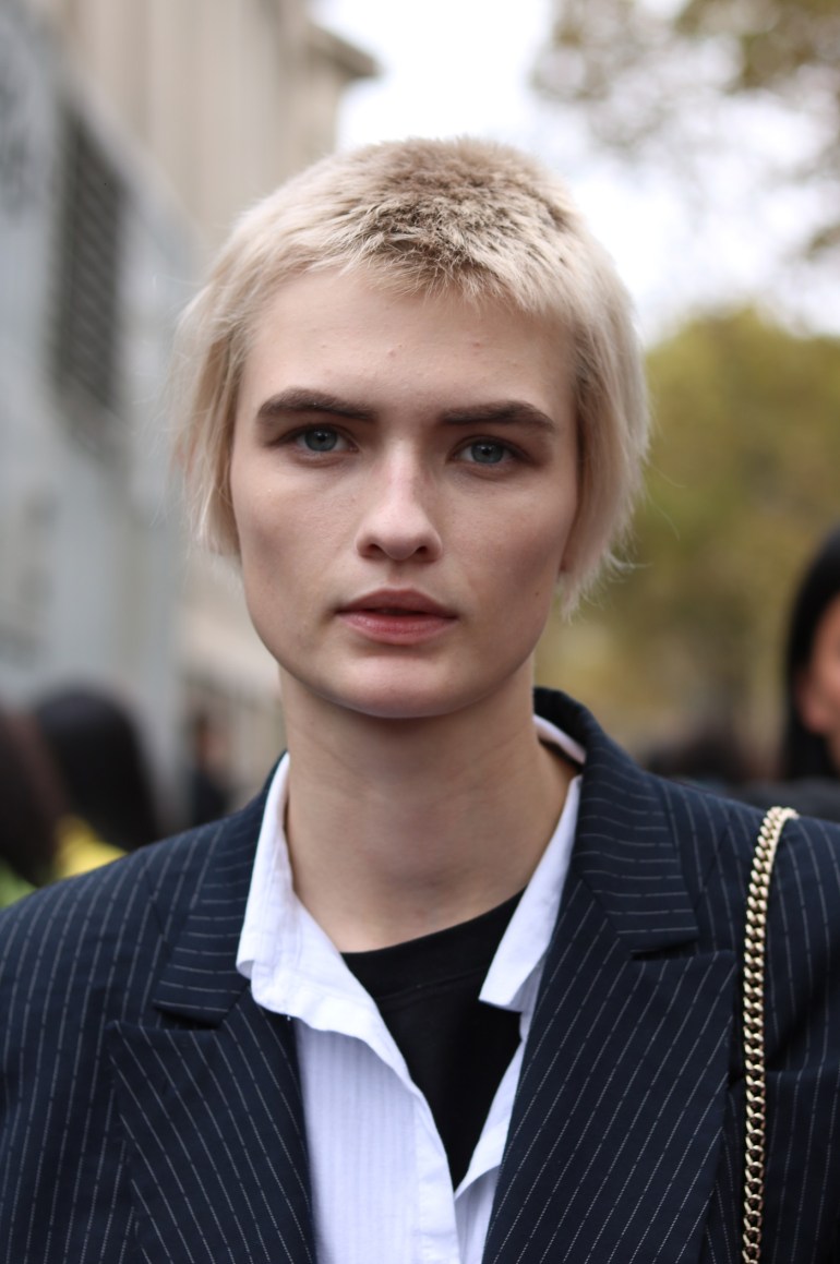 z_lara mullen miu miu