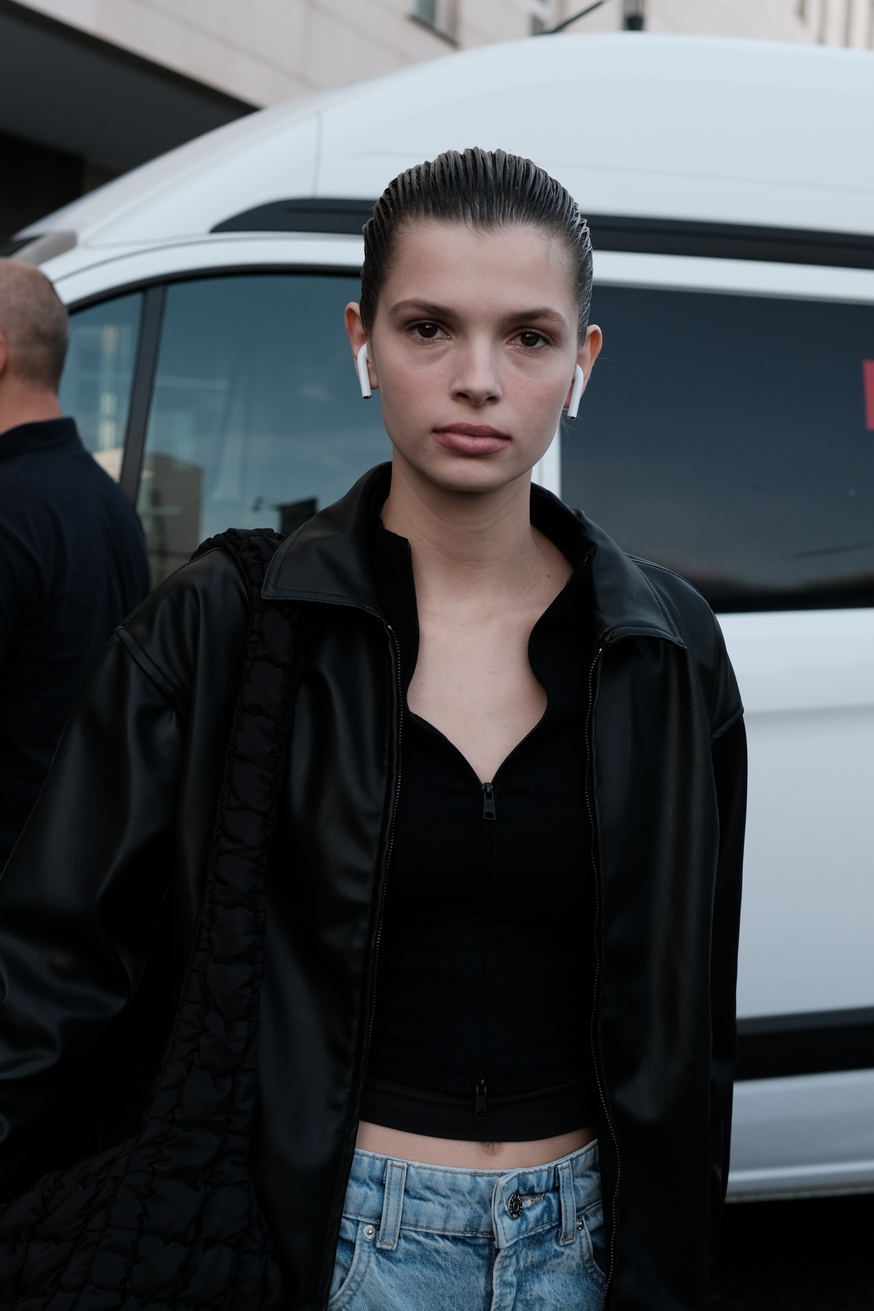 Sam Case Model Sam Case after Philosophy di Lorenzo Serafini S/S 25 – THE MODEL SPOTTER
